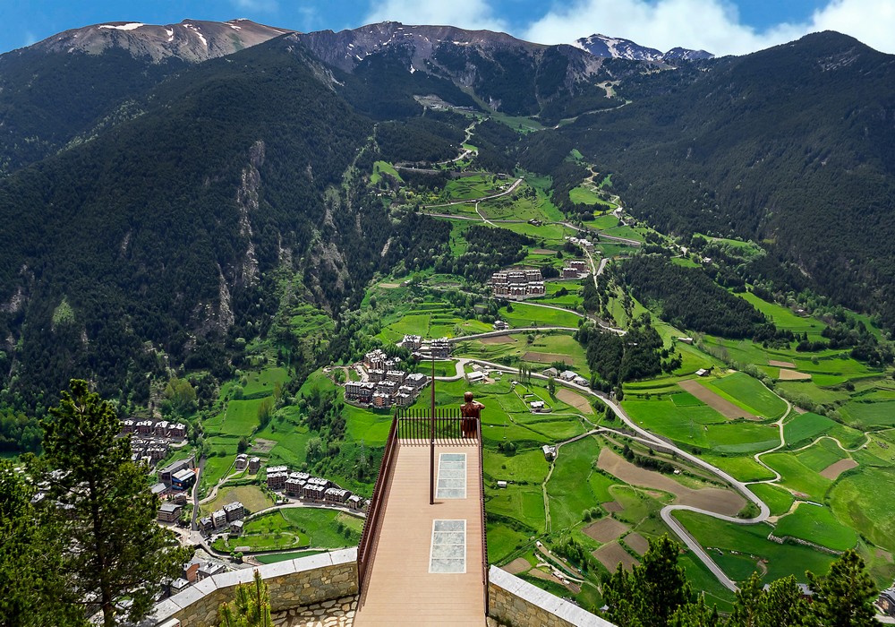 L'Andorre & Cirque du Soleil